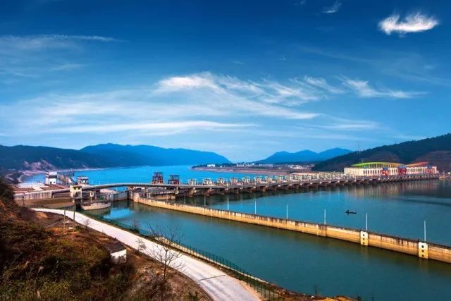 bdb29be9869647fb97161eaed9093cb9.jpeg bdb29be9869647fb97161eaed9093cb9.jpeg